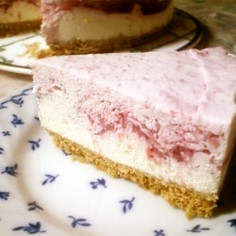 苺マーブル☆レアチーズケーキ 苺マーブル☆レアチーズケーキ