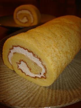 ☆すごくしっとり～な、アーモンドロールケーキ☆