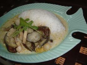 シーフードのグリーンカレー