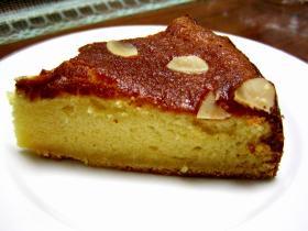 しっとり生クリームケーキ