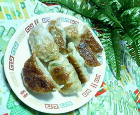 気軽に作れて好評☆150個完食焼き餃子