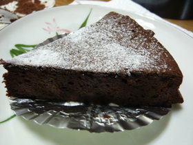 簡単チョコケーキ