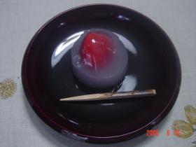 いちご水まんじゅう