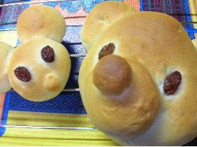 チョコのふわふわくまパン