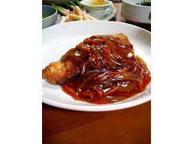 白身魚の唐揚げ野菜あんかけ
