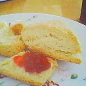 お腹も割れるさくさくスコーン