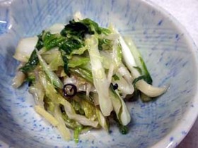 ラーパーツアィ（白菜の酸味漬け）