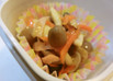 スピードおかず…にんじんとしめじの炒め物