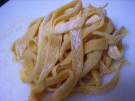 超簡単モチモチ手打ちパスタ★マシン無OK