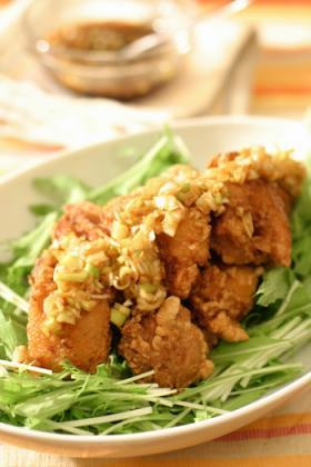 鶏のから揚げ　ねぎソースかけ