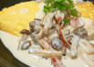 簡単♪クリームソースのオムレツ