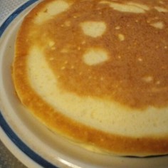 卵白でふわっふわ♪ホットケーキ
