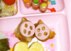 お弁当の隙間に♡魚ニソでボタン飾り