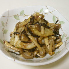 長芋ときのこの塩昆布炒め