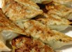 家族が揃えば！餃子パーティだ‼