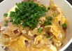 鶏肉の代わりにソーセージで親子丼もどき！