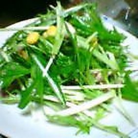 水菜とチキンサラダ