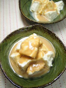 ちぎり豆腐の練りごま酢がけ