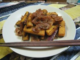 豚バラとさつまいもの炒め煮