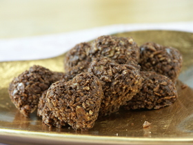おやつの時間　　　簡単クランチチョコ
