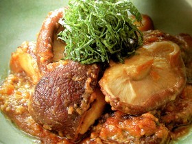 椎茸の味噌バター炒め　青じそてんこ盛りｗ