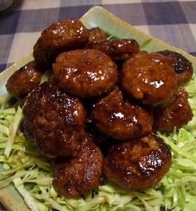 フワフワ♪野菜たっぷり豚つくね