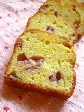 苺とチーズのごろごろパウンド*。○