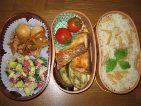 毎日のお弁当(20)たけのこご飯