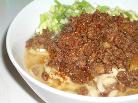 玉子麺の味噌ラーメン