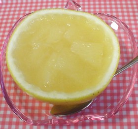 はなびし草のグレープフルーツ丸ごとゼリー