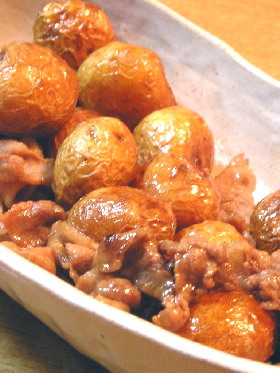 ほっくりこっくり！ころころ揚げ肉じゃが