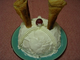 子供の日!カブトに見えるかな?ケーキ