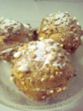 ざっくり食感。我が家のシュークリーム