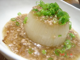 丸ごと玉ねぎ！とろ～りそぼろあん☆