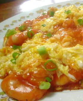 ふわっと卵のえびのチリソース♪