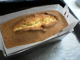 シンプルパウンドケーキ
