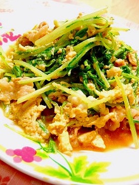 水菜のオイスターチャンプルー。