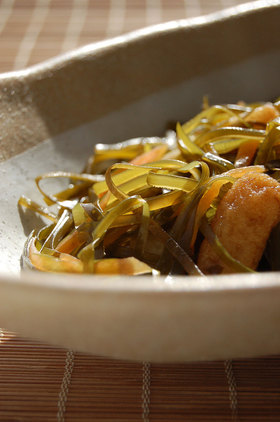 我が家の定番♪切り昆布の煮物