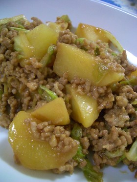 ☆ジャガイモ&キャベツの挽肉味噌炒め☆