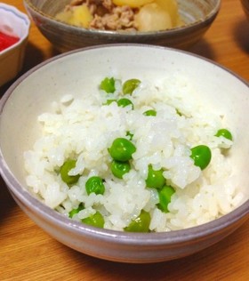 春の豆ごはん