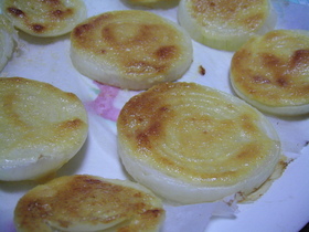 玉ねぎのマヨみそ焼き