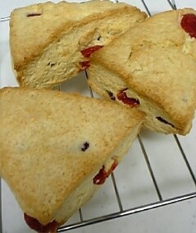 お手軽！マーガリンで作るスコーン
