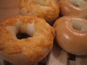 チーズベーグル