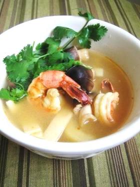 大葉にんにく醤油☆レモンでトムヤム風