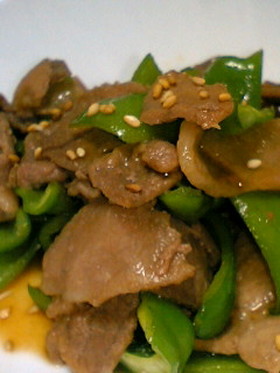 パリポリっピーマンの豚肉炒め