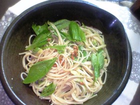 アボカドと納豆の冷たいパスタ
