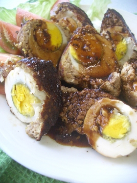 **目玉入りハンバーグ**