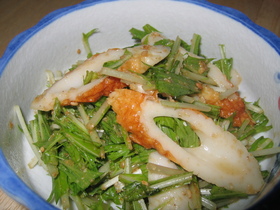 水菜とちくわのごまダレ和え
