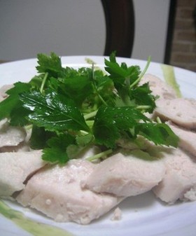 鶏ハムみたいな蒸し鶏