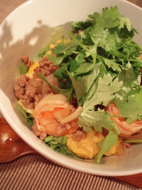 ハマる！！カフェめし風◎エスニック丼